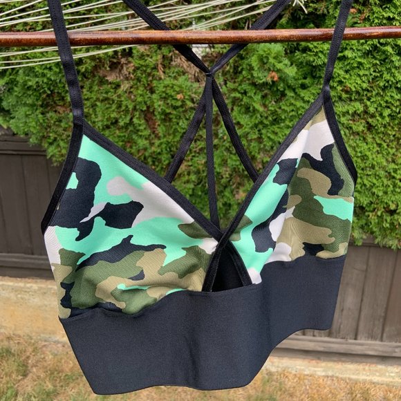 Camo Keyhole Cutout Low Impact Strappy Sports Bra, Size Women's Small (La SENZA) - Picture 2 of 4